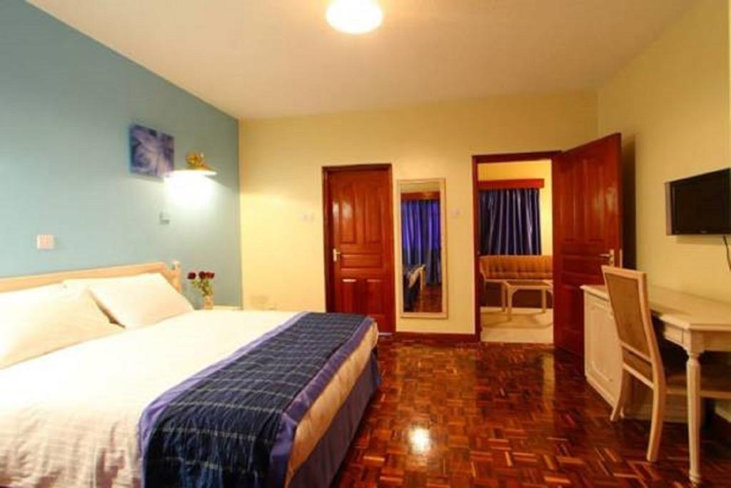 Palm Tree Bed And Breakfast ไนโรบี ภายนอก รูปภาพ